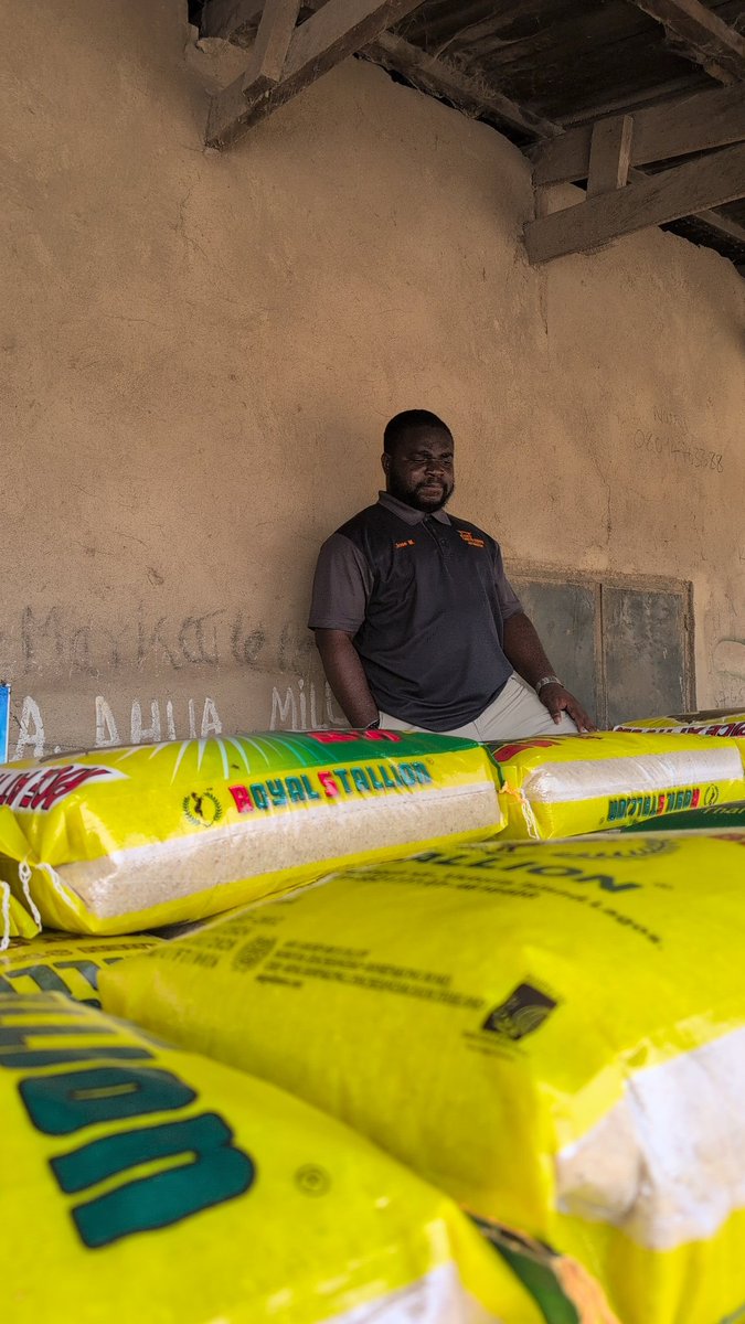 CoCoPaPiOfPH's tweet image. I and my team @easyfoods_ng handled the supply of 1400 bags of rice to Port Harcourt City Local Government Council.
We provide you with quality grain's at competitive rates.
We can handle whatever quantity you want and we deliver quality.