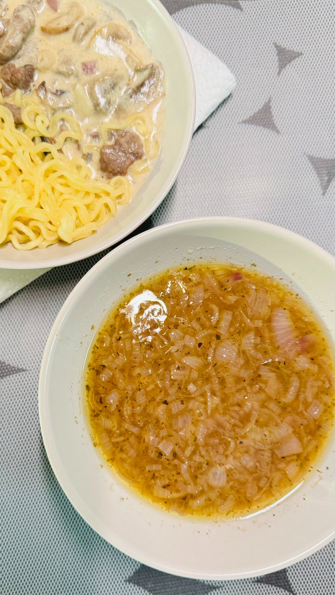 nayko 🌙 tweet media