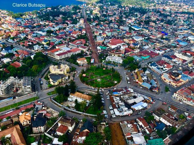 CibalwiraGlordy's tweet photo. ‼️ la ville prestigieuse de #GOMA que nous défendons .
#FARDCs #WAZALENDO 🤝💪 https://t.co/9zEODfKnoo