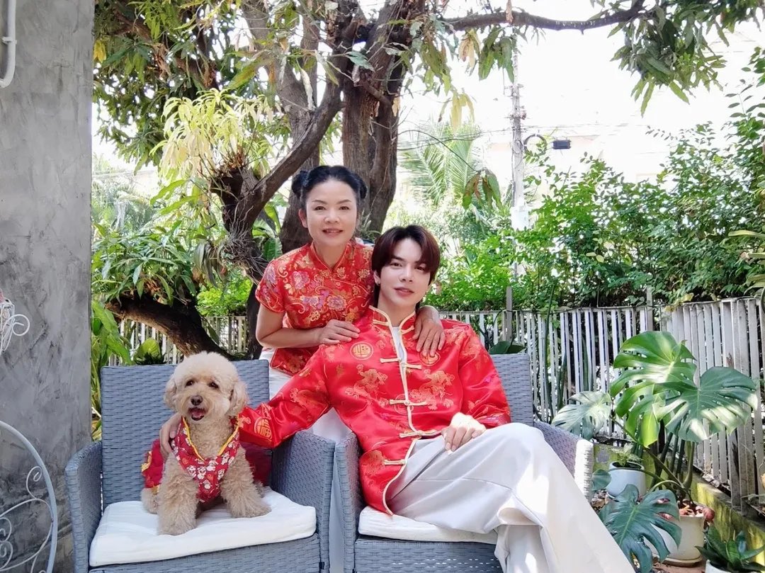 BillyBabe_Sup's tweet photo. Happy Chinese New Year ค่ะ🧧

#babiibabe https://t.co/lkQrosfLoD