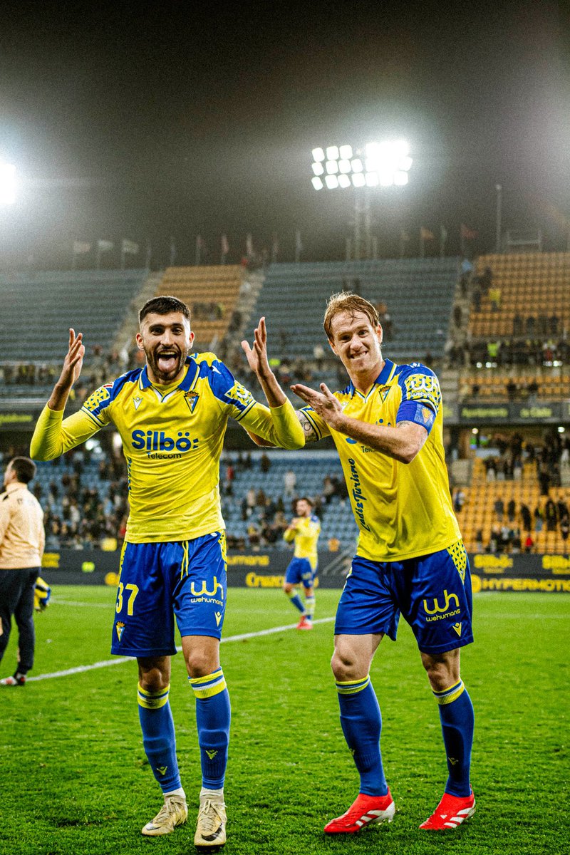 Álex Fernández tweet media