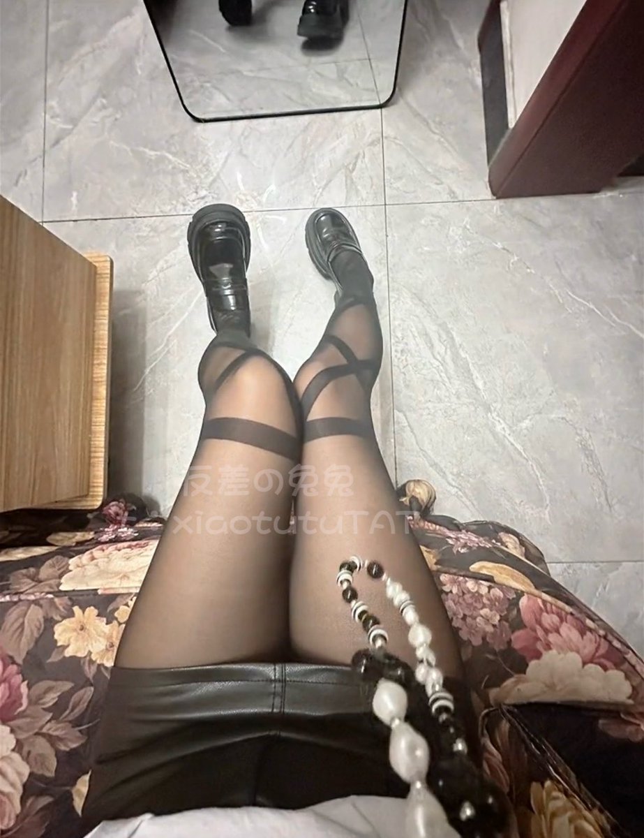 除夕快乐呀～5/6更完 看春晚的时候写新的 https://t.co/n9omaRY6Zc