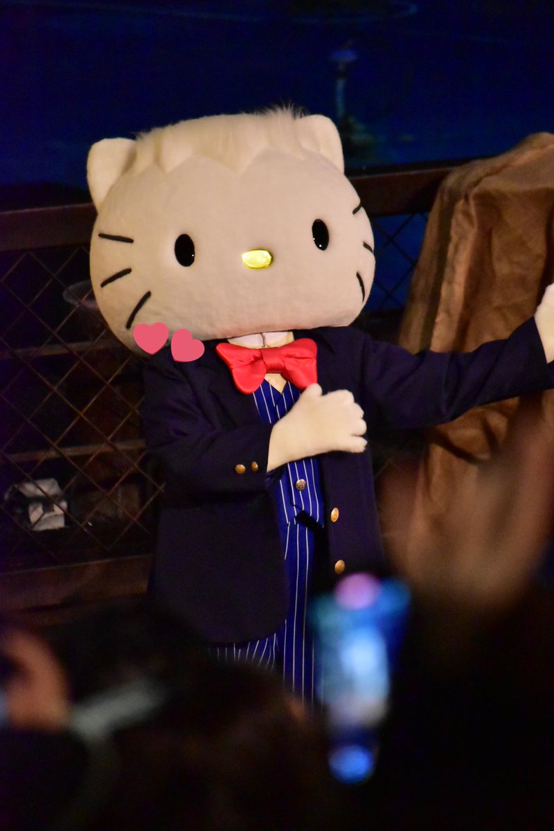 22suuchan's tweet photo. ✨️USJ スペシャル ファンナイト✨️

楽しかったです♪
ターミネーター以外で麗華様見たの多分初！
ただ非常に見にくかった…
セサミはほぼ見えずPEANUTSもセサミほどではないがあまり見えなかった😭
次は明るい時間帯にやってください！🙇‍♀️

#USJファン https://t.co/kcJopd9UJu