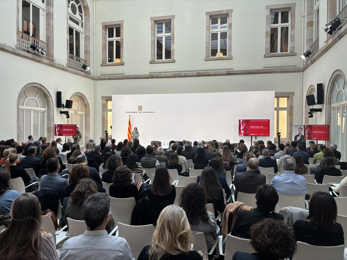 <a href="/parlamentcat/">Parlament de Catalunya</a> <a href="/gloriafreixav/">Glòria Freixa Vilardell 🎗</a> <a href="/txellborras/">Meritxell Borràs</a> La directora <a href="/txellborras/">Meritxell Borràs</a> agraeix l’esforç dels delegats de protecció de dades #DPD que han participat en l’elaboració d’aquesta metodologia, en el marc el grup de treball liderat pel professor <a href="/mantelero/">Alessandro Mantelero</a> a #DPDEnXarxa.