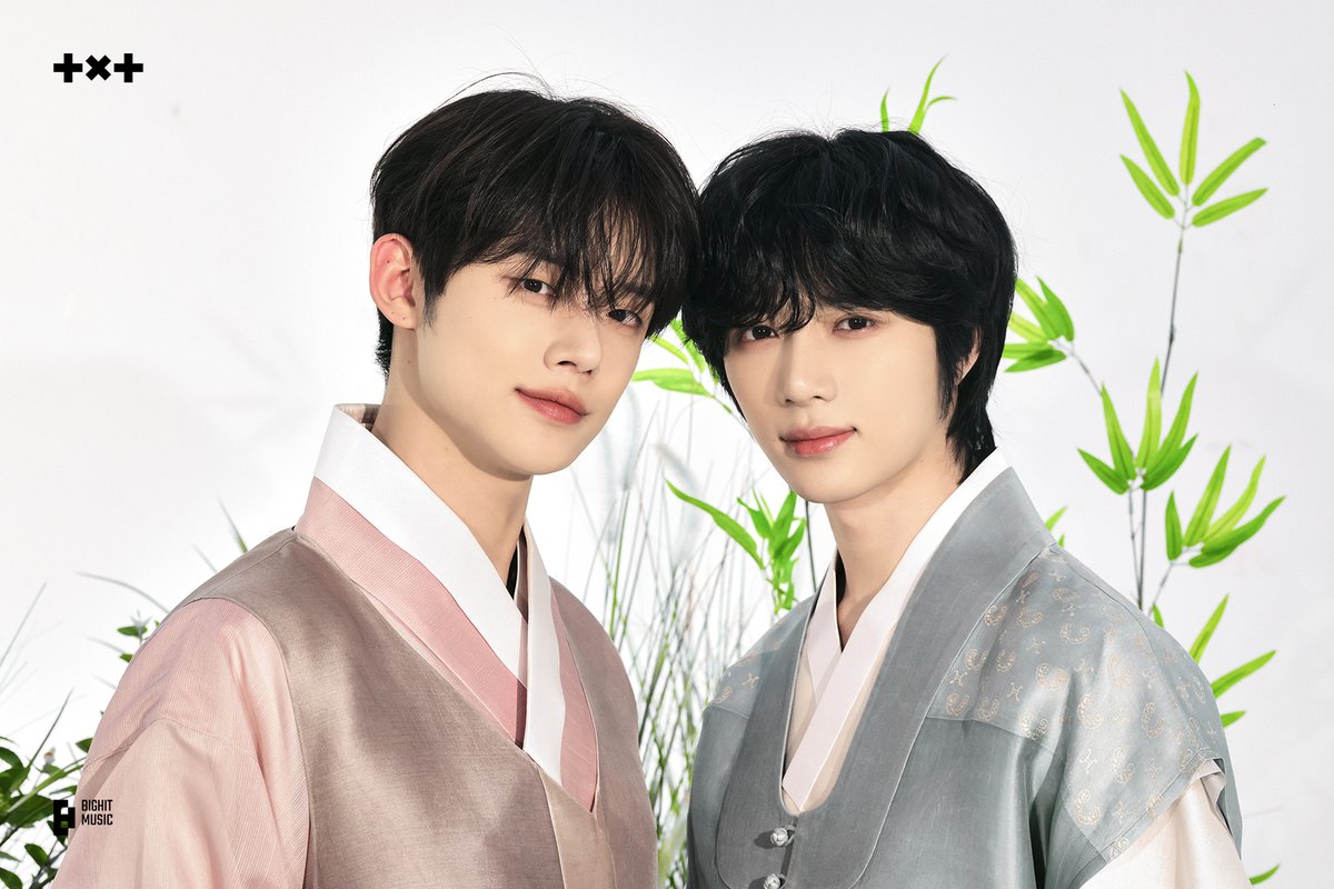 TXT_bighit's tweet photo. 💌🌕
모아! 설날을 맞이하여 선물이 도착했습니다!
(https://t.co/LnJOMGxBUP)

#투모로우바이투게더 #TOMORROW_X_TOGETHER #TXT https://t.co/SRDrFJgQMU