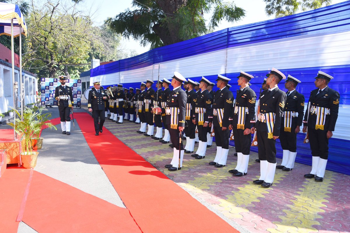 Def_PRO_Chennai's tweet image. The @IndiaCoastGuard delegation led by DG S Paramesh, AVSM, PTM, TM &amp;amp; Indonesia Coast Guard delegation led by Vice Admiral Irvansyah, S.H met for 2nd High Level Meeting on 27 Jan ‘25. MoU on #MaritimeSafety &amp;amp; #SecurityCooperation is renewed for 3 more years

#IndiaIndonesia 🇮🇳🇮🇩