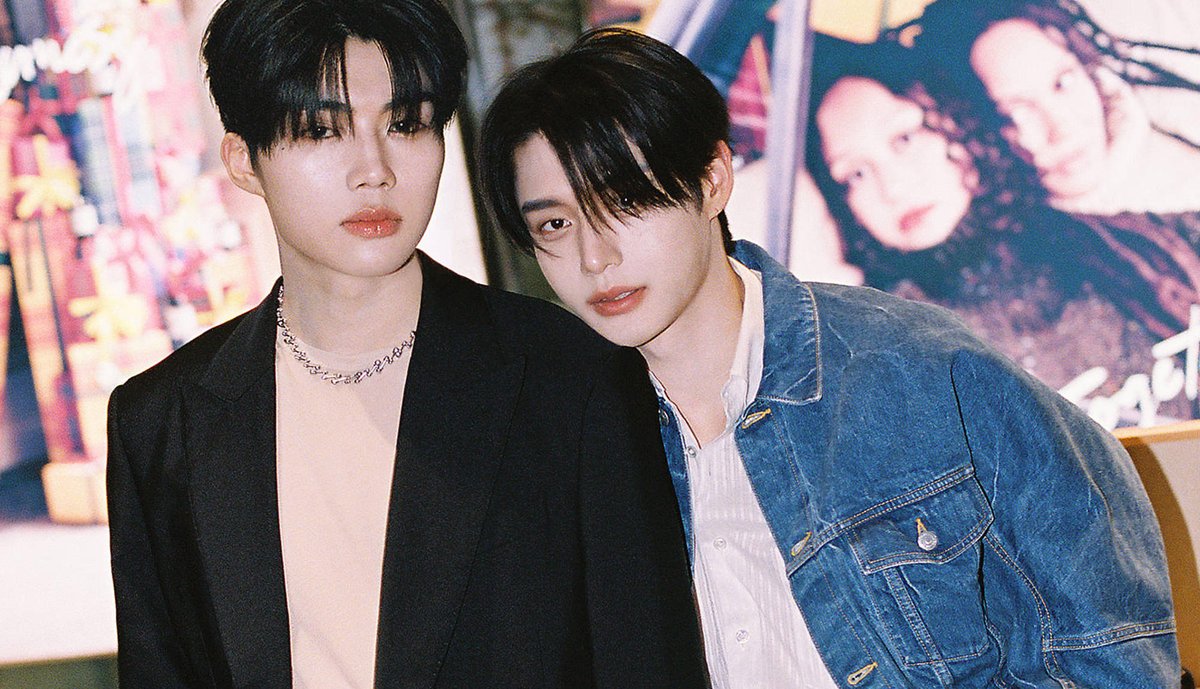 【PARCO CRUISE】KIM JI WOONG＆PARK GUN WOOK（#ZEROBASEONE）×BYREDO
#キム・ジウン さん、#パク・ゴヌク さんが「BYREDO」をショップクルーズ。
おふたりにパーソナルな“香りの記憶”を訊ねてみた。
<a href="/ZB1_official/">ZEROBASEONE</a> <a href="/ZB1_jp/">ZEROBASEONE JP</a> #KIMJIWOONG #PARKGUNWOOK

▼記事はこちら
shibuya.parco.jp/feature/detail…