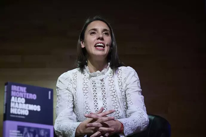ESdiarioCV's tweet photo. ¿Estás de acuerdo con que Irene Montero critique al Rey por asistir a los actos de Auschwitz y no tener gestos con las víctimas de Franco?

🔄 SI
❤️ NO https://t.co/UBmogMDOq5