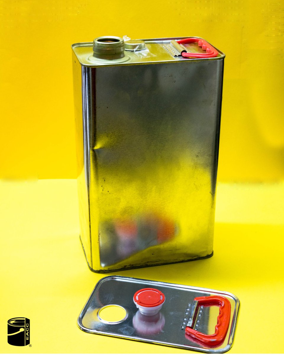 EastCans's tweet image. Secure, sealed, superior. 🛢️💧 

Our chemical tin cans are designed with safety and stability in mind, ensuring your chemicals stay pure and potent. 

#EACCL #ChemistryContained #SafeStorageSolutions #TinCanTrust