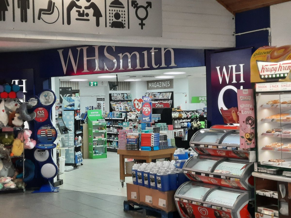 mickymicky06s's tweet photo. What's happening at @welcomebreak service in Abington? Everyone is overly friendly, smiley and helpful π. @StarbucksUK #Chopstix #GoodBreakfast @WHSmith and #DaysInn, what do you give your employees? I could use some π
We had a great stay π https://t.co/umgtNMYXRc