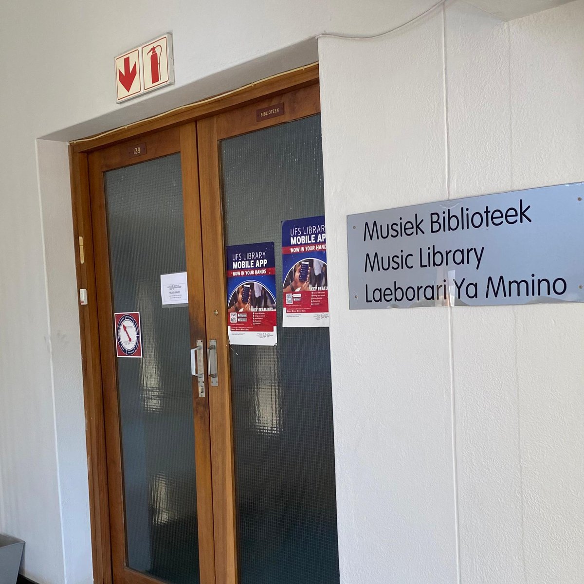 UFSLibrary's tweet photo. Welcome Kovsies!!👏

Please take note of the following opening hours for the Odeion Music library.

Mon-Friday : 08h00-16h30
Wednesday : 09h00-16h30
Saturdays and public holidays : CLOSED 
Sundays : CLOSED

Please carry your valid student card https://t.co/AbFrbNvB5e