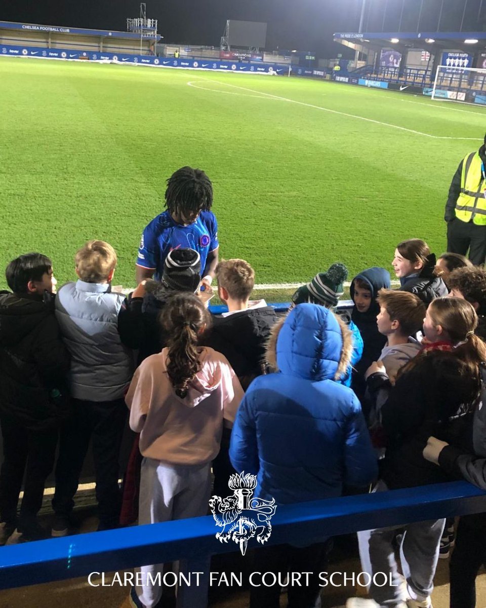 Our Year 6 pupils had an unforgettable evening at the Chelsea U21 match against Southampton U21 last Friday! 🙌 The atmosphere was electric, the football was fantastic, and everyone had an amazing time cheering from the stands. 💙👏 #Claremont #JuniorSchool #ChelseaFC