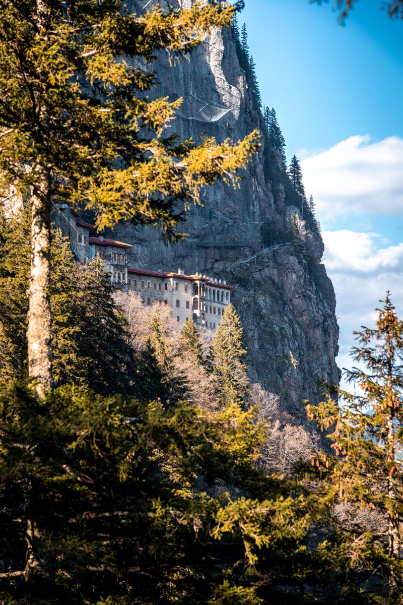 Sümela Monastery, located in Trabzon's Altındere Valley, is famed for its unique location and remarkable frescoes, showcasing Türkiye's rich historical and architectural heritage. #Trabzon