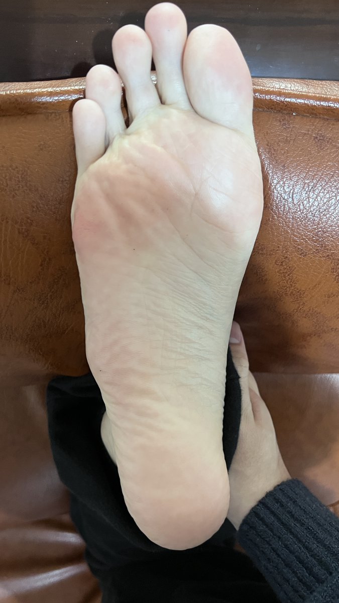 Pseudo2e's tweet photo. 除夕快樂 https://t.co/oAUa0BqIQq