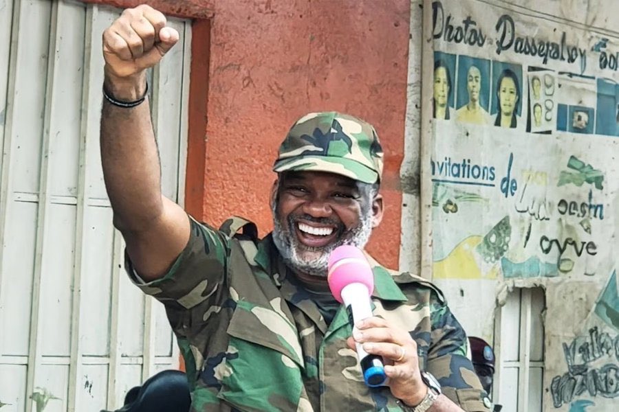 tshibusa's tweet photo. Les habitants du nord Kivu supplient le pdt @fatshi13 de retourner la mine de Rubaya à @CNangaa pour préserver la vie des citoyens. Car les négociations qui se feront après ne ressusciteront jamais les congolais qui meurent innocemment pour les intérêts égoïstes des politiciens https://t.co/nkZKA2cYaD