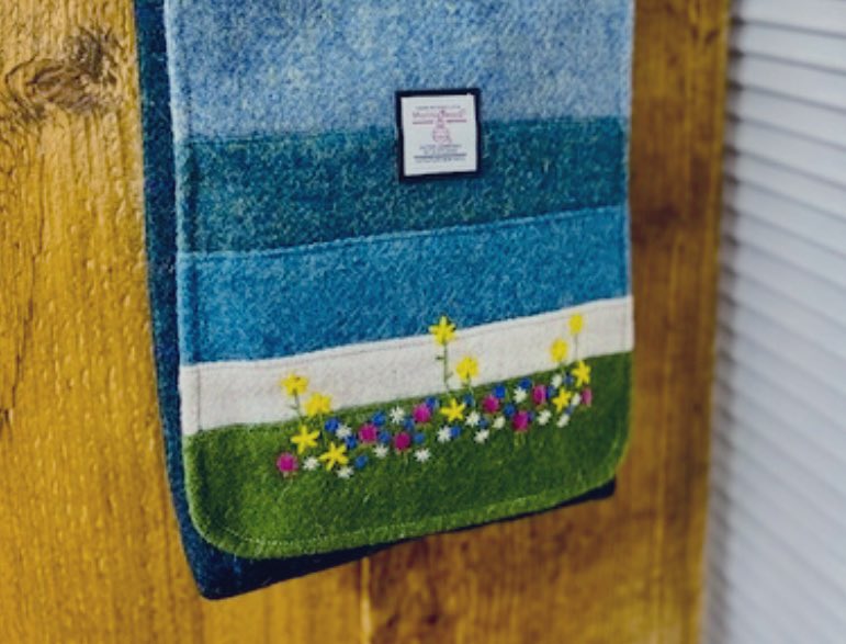 いよいよ明日水曜日より #野村瞳さんのタータンスカート展 開催いたします。寒さの中にも春の予感が漂う吉祥寺で、#砂古玉緒さん <a href="/elfstearoom/">𝓮𝓵𝓯 🦢elf's Tearoom</a> さんの英国菓子、#オールドマンズテーラー 新作、ハリスツイードバッグと共にお待ちしてます♪
11〜18
#吉祥寺よろず屋