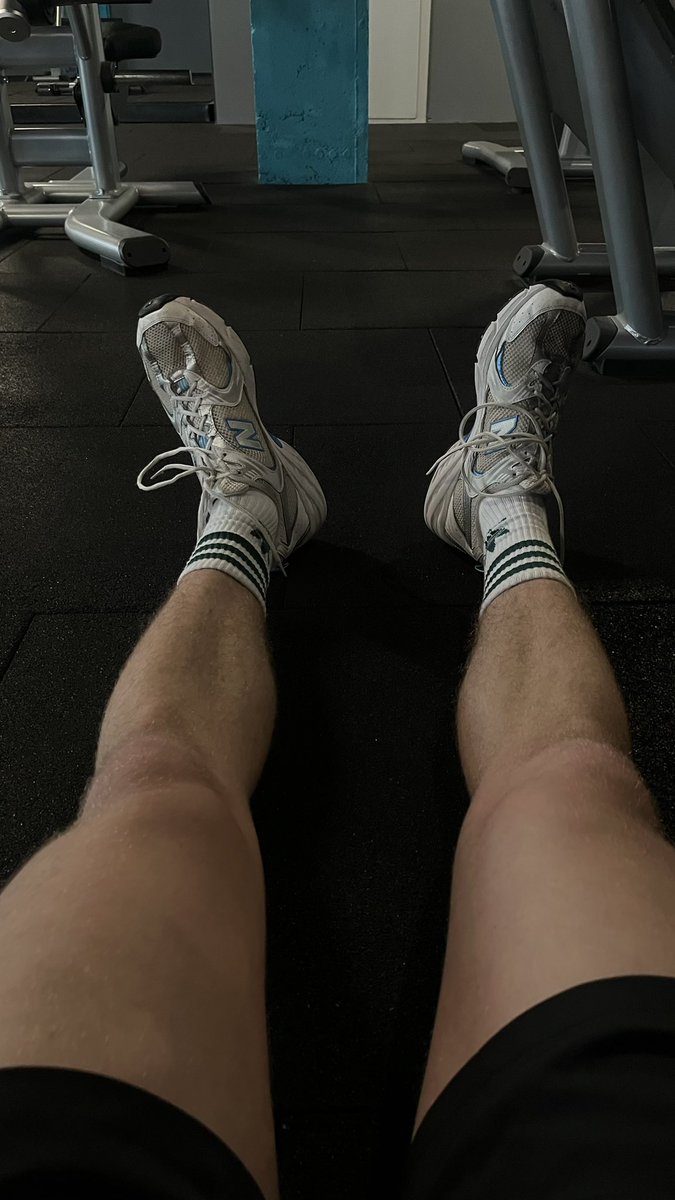 iosilli's tweet image. міксую поняття і бренди 😈