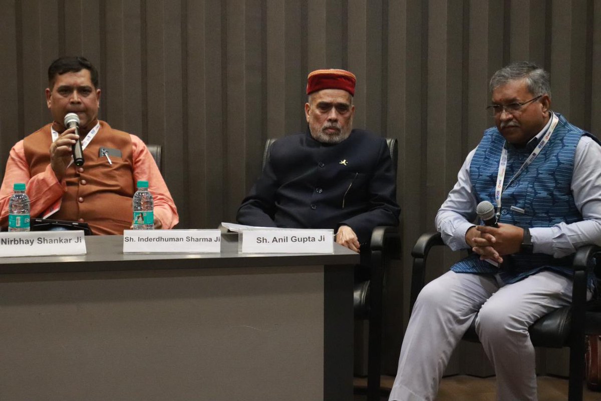 Mr. SS Guleria, IG - BSF, Sh. Inderdhuman Sharma, Retired Add. DG - BSF, Sh. Sushil Gupta, General Secretary, Seva Bharti Delhi. Session recommended strategic action planning &amp; guidelines for CSR in DRR and Climate Actions.(2/2) #CSR #ClimatePolicy #Disastermanagement #Resilience