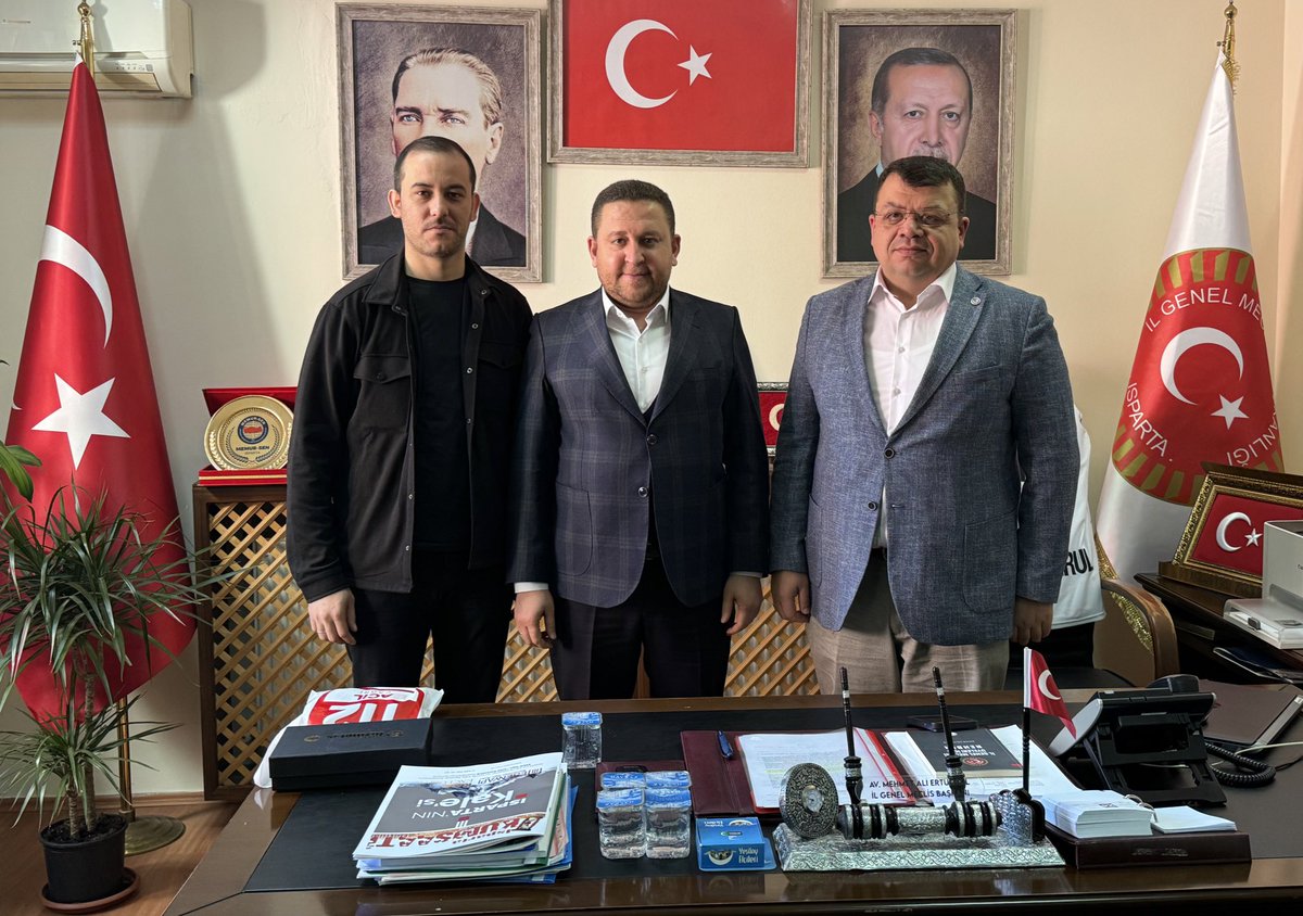 İl Genel Meclis Başkanı Av. Mehmet Ali ERTUĞRUL’a makamında ziyarette bulunduk.

Kıymetli başkanımıza ilgi ve alakalarından dolayı teşekkür eder çalışmalarında başarılar dileriz.

#hizmetiş