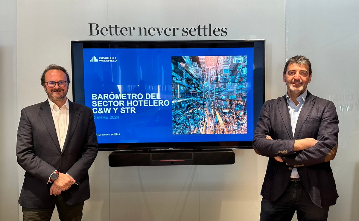 CushWakeSPAIN's tweet photo. Hoy presentamos el Barómetro del Sector Hotelero 2024

🔹 Málaga: 83,9 % de ocupación.
🔹 Marbella: ADR 303,4 € y RevPAR 201,3 €.
🔹 Madrid: RevPAR +19 %.

🗨️Bruno Hallé: "2024 consolidó la recuperación."
🗣️ Albert Grau: "El ADR creció a doble dígito en mercados clave." https://t.co/KXGFWPd2kA