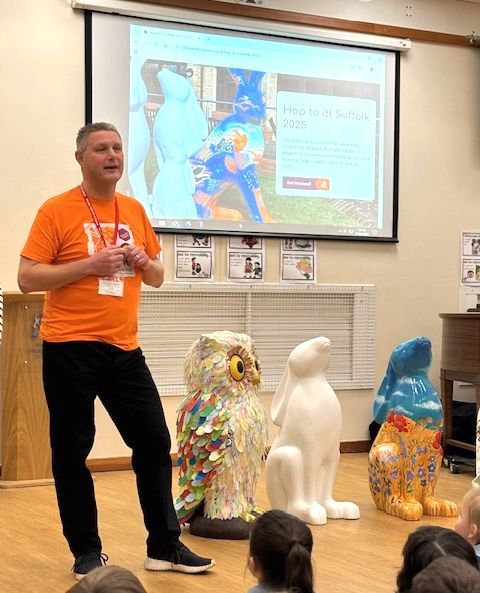 🐇We are delighted to support East Anglia's Children Hospice 'Hop to it' Suffolk 2025 art trail! 

🐇 Our sponsored walk on 13 February will raise essential funds and our medals for completing will be used as part of our hare decoration. 

@eachhospices