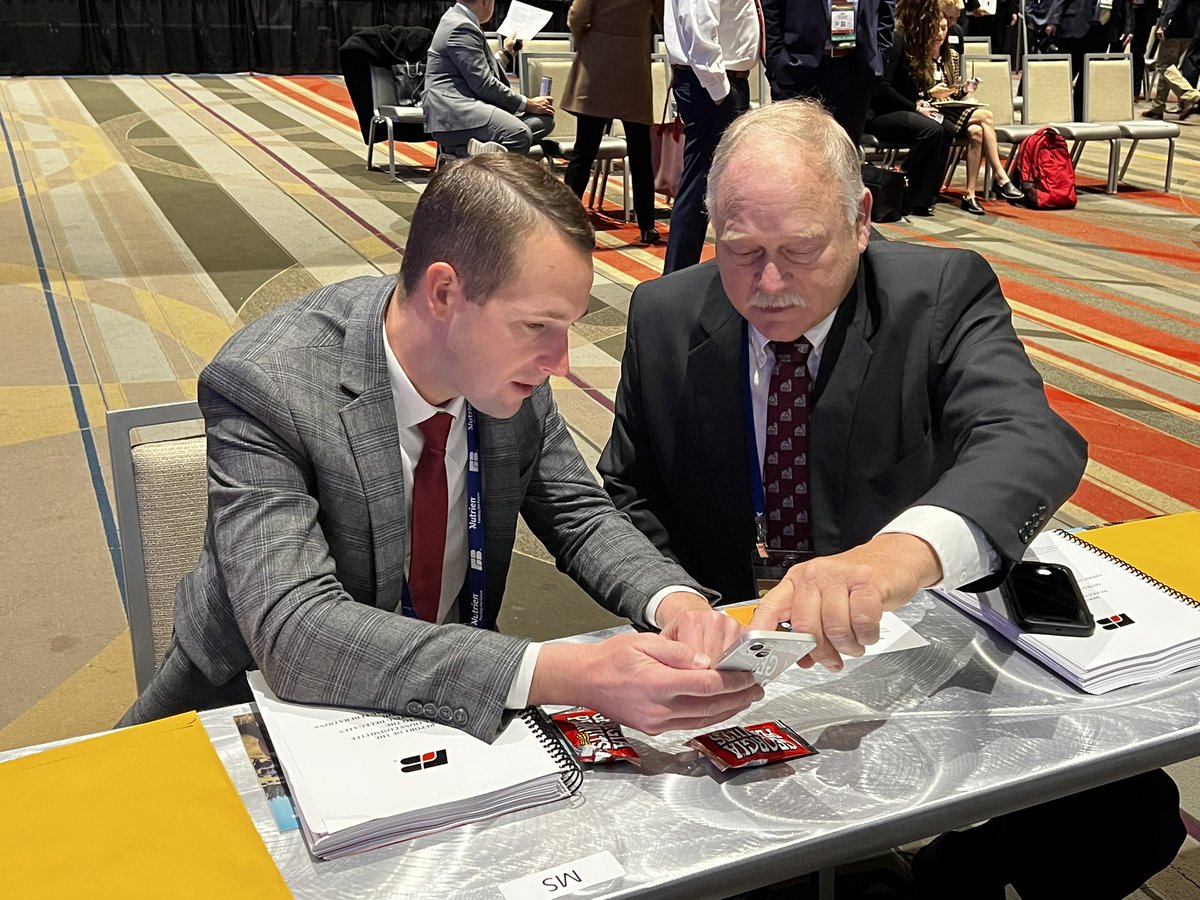 MSFarmBureau's tweet photo. Your voting delegation is working hard this morning to make sure your voice is heard at the American Farm Bureau Convention in San Antonio. #AboveBeyond #grassroots https://t.co/jITVFqKnl4