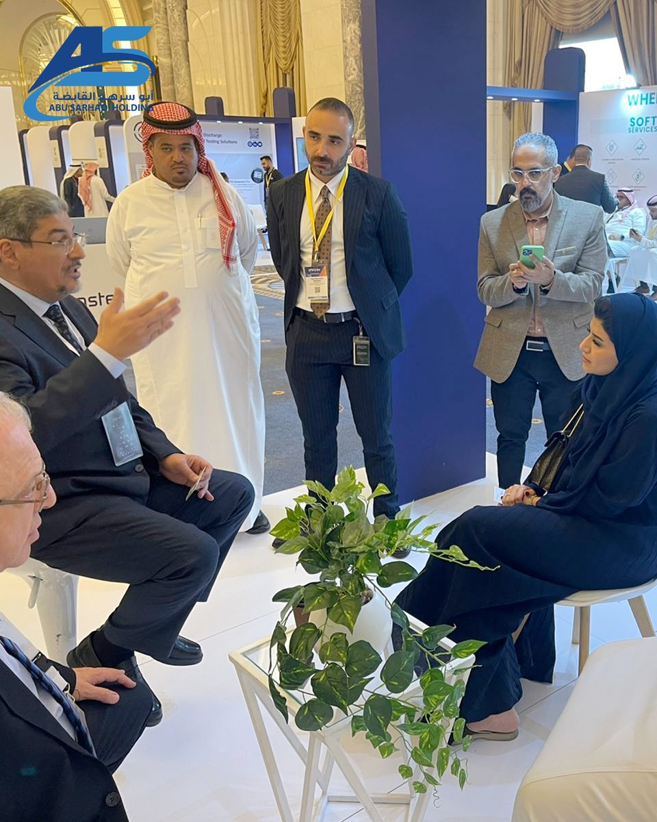 abusarhadhc's tweet photo. تشرفنا بحضور الرئيس التنفيذي لشركة الاستقدام الدولية د. الهام أبوسرهد والأستاذ أحمد بافقيه لمنصة شركة ابو سرهد للتشغيل والصيانة مما أضفى حضورهم رونقاً خاصاً على مشاركتنا في المؤتمر 
الدولي لإدارة الأصول والمرافق والصيانة
#أبو_سرهد_القابضة https://t.co/zcbbjpZOH2