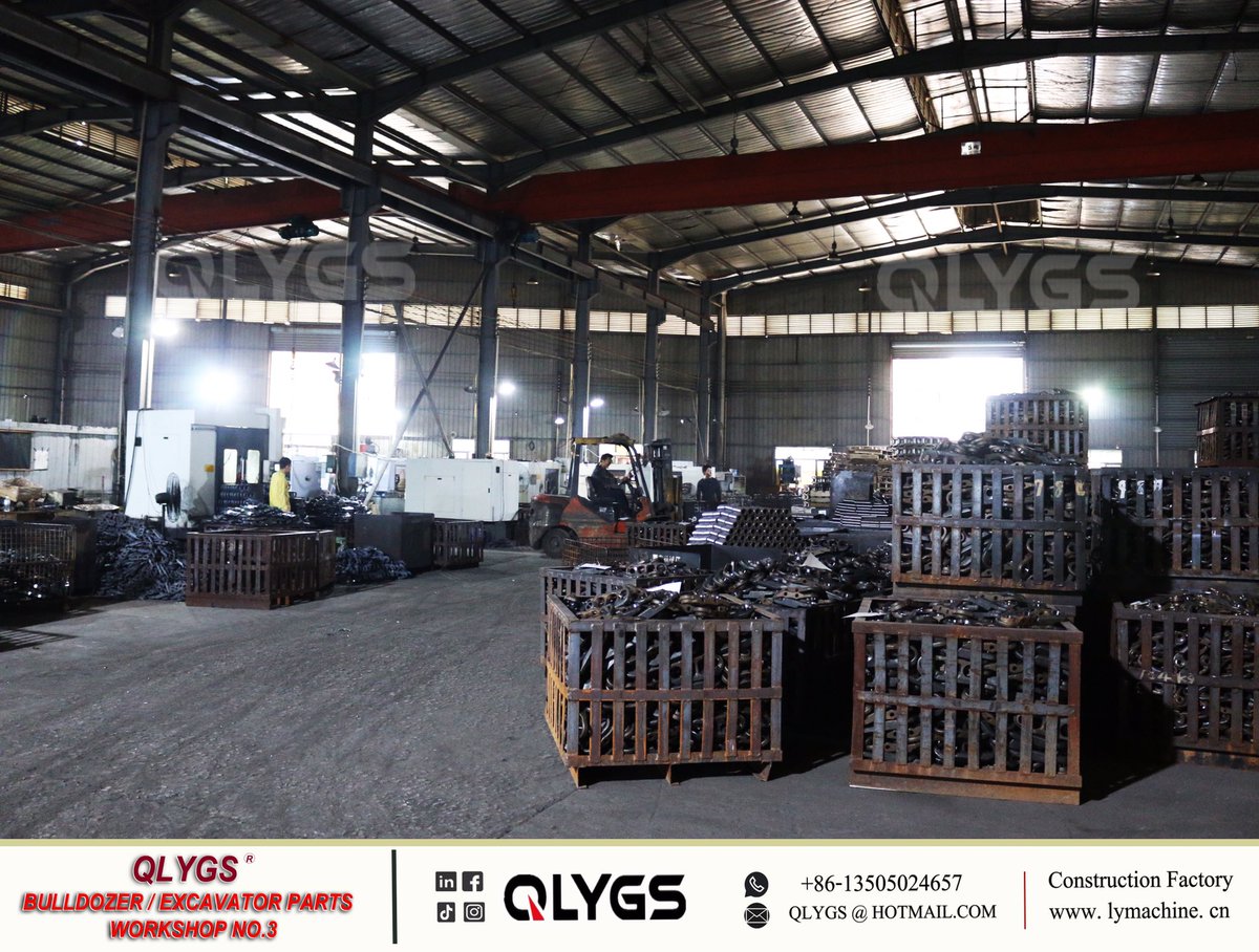 qlygs's tweet photo. Today is the Chinese New Year Eve,let's celebrate the new year with hope,tradition,feasts.
Best wishes with Health,Wealth,Endless Happiness for your family and you!🧧🎊
#QLYGS #excavator #bulldozer #roller #idler #sprocket
+86-13505024657
https://t.co/bOzIUMkK35
QLYGS@hotmail.com https://t.co/DVUshztQMz