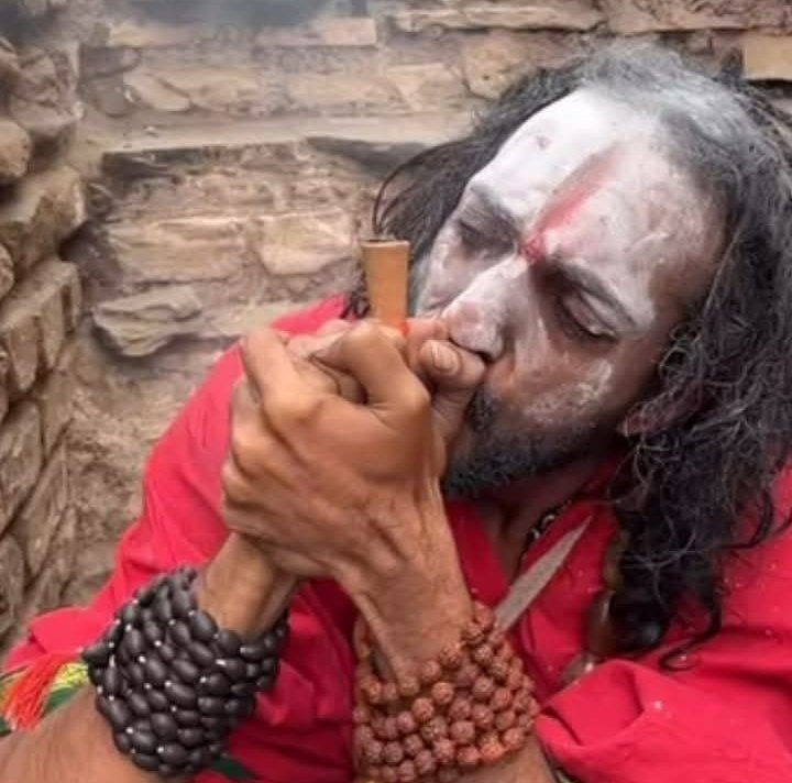 अ'मीर امیر tweet media