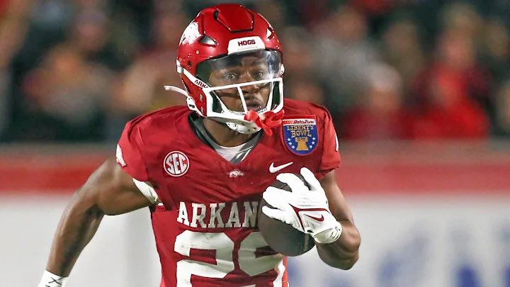 #AGTG Blessed to receive an offer from Arkansas Razorbacks 🐗 <a href="/LawrencHopkins/">Lawrence Hopkins</a> <a href="/TupFB/">Tupelo High Football</a> <a href="/MacCorleone74/">Rion (Ree-un) Young</a> <a href="/ChadSimmons_/">ChadSimmons</a> <a href="/Coach_TWard/">Trey Ward</a> <a href="/ThardiN1235/">Ty Hardin</a> <a href="/DaShaunfields22/">DA’SHAUN FIELDS</a>