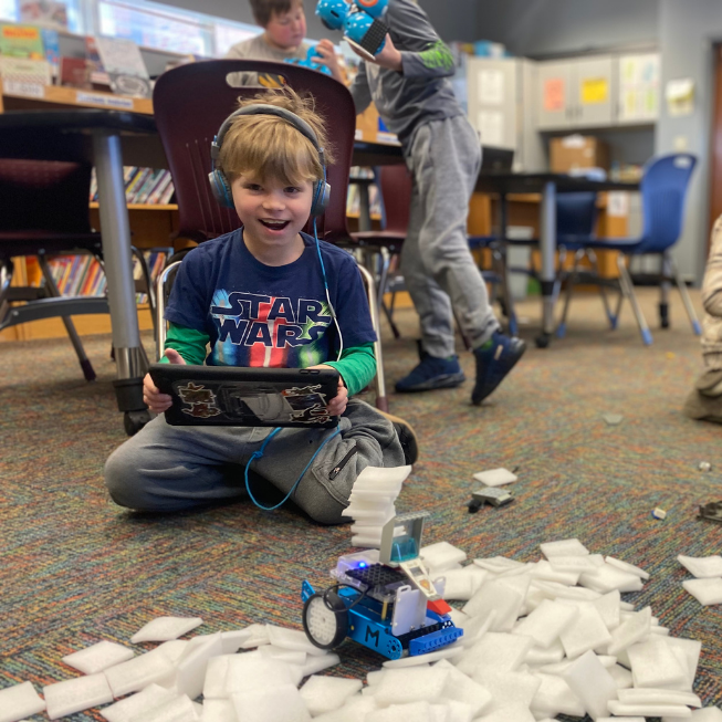 We brought the snow inside for our K-2 makerspace so they could design snow plows!  Let's employ these little engineers! #BentonBold #cpsbest