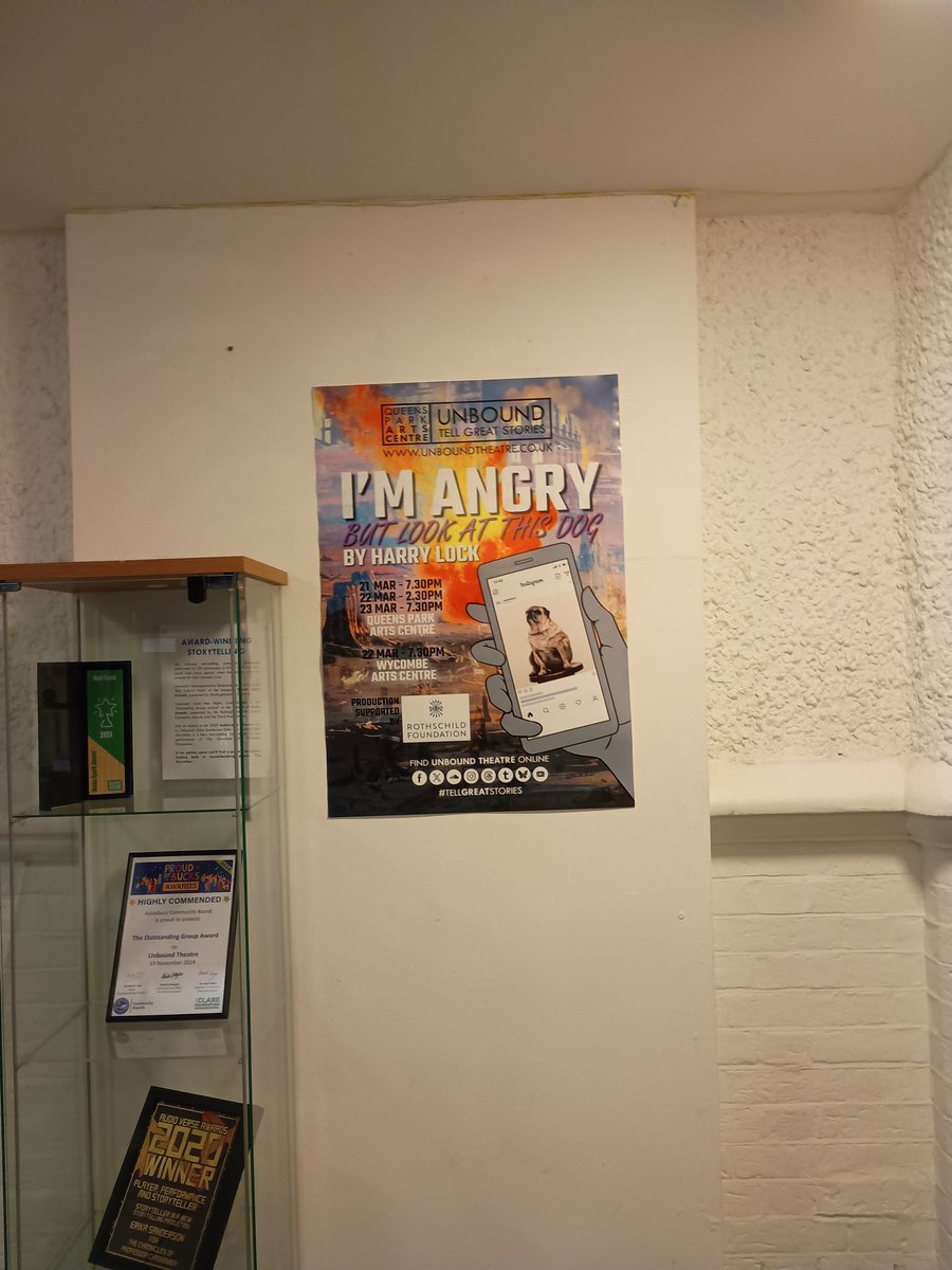 HarryLock_actor's tweet image. My play "I'm Angry But Look at this Dog" getting some prime real estate at @queensparkarts 😆 thanks @UnboundTheatre!
Tickets are on sale by the way: 
tickets.queensparkarts.com/event/763:315/

wycombeartscentre.com/events/im-angr…

#newwriting #buckinghamshire #theatre 

😡🐶🎭