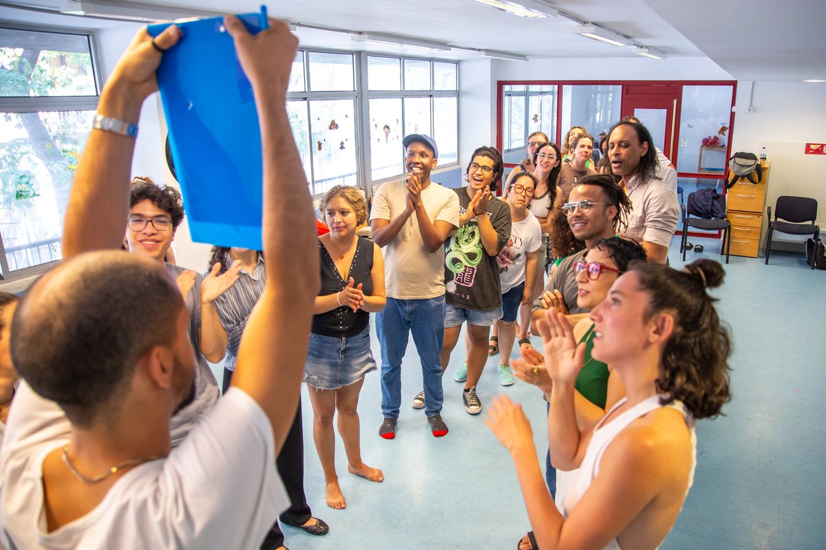 Priscila tweet media