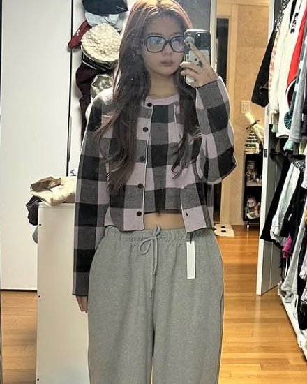 Oulia's tweet image. who needs perfect angles when you’ve got that fun,