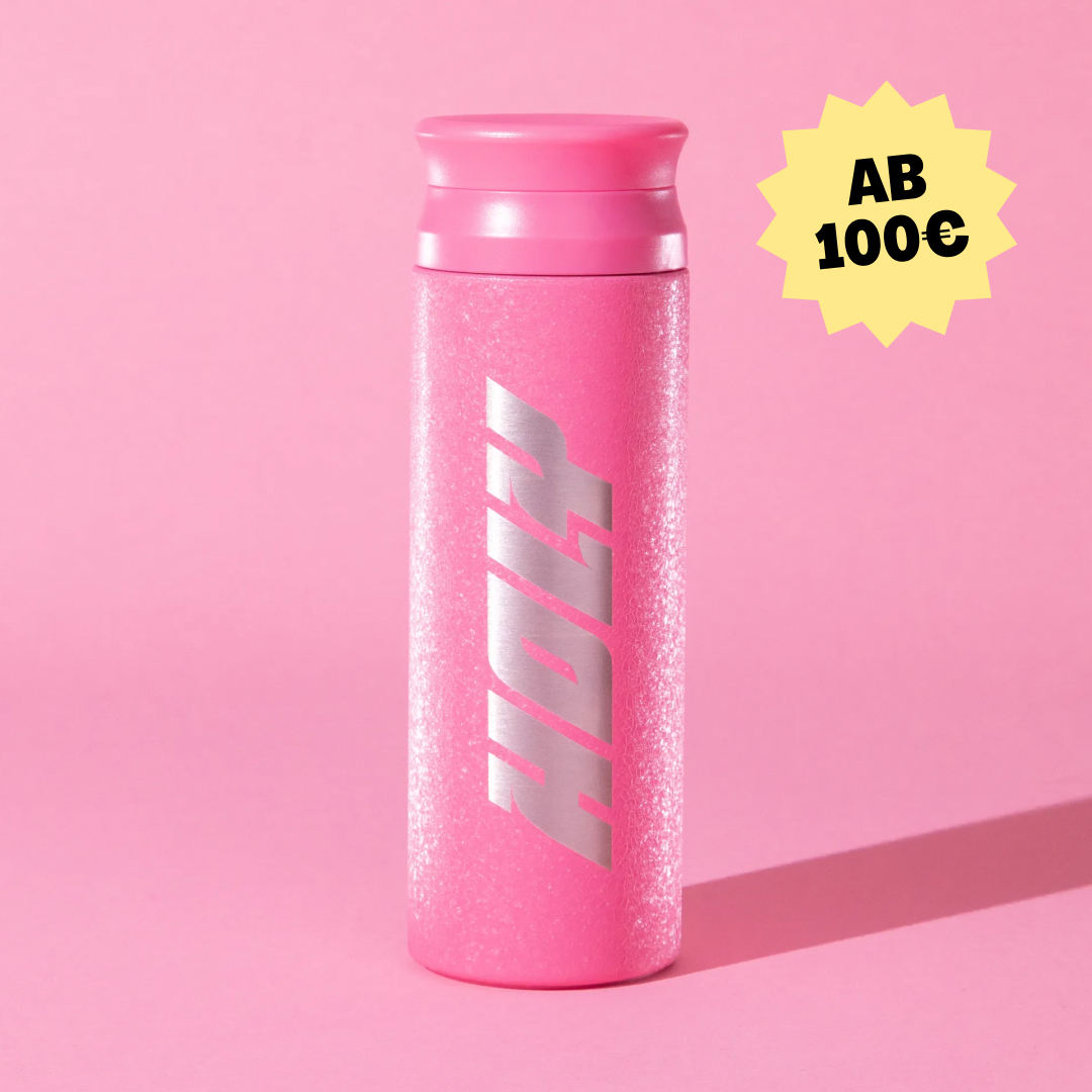 💥🐉 GEILE GOODIES GRATIS 🐉💥

Am 30.01 droppen unsere zwei heiß-begehrten Adventskalender-Sorten – und diese geilen Goodies gibt’s dazu:

⚡️ Ab 50€: der limitierte HOLY Schlüsselanhänger
⚡️ Ab 100€: der Thermo Shaker im Dragon-Design

Aber nur solange der Vorrat reicht. ⏰