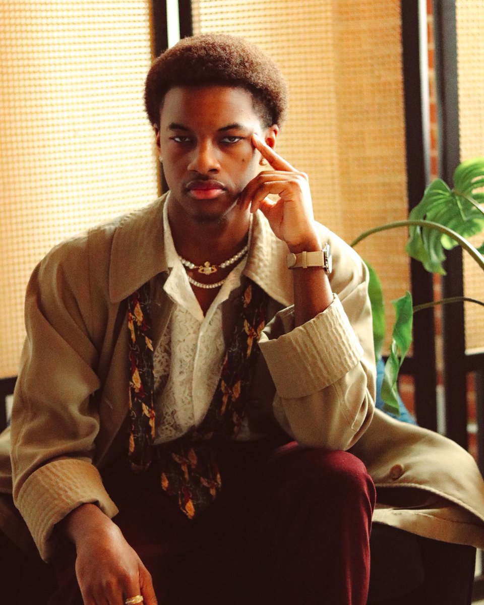 For #graphicdesign design major Tyler Best (CFA'26), what sets <a href="/BUVisualArts/">BU School of Visual Arts</a> apart is its nurturing culture. "It’s a space that not only helps you find your artistic voice but also equips you to push it further than you ever thought possible."

Read more ➡️spr.ly/6017xX8tB