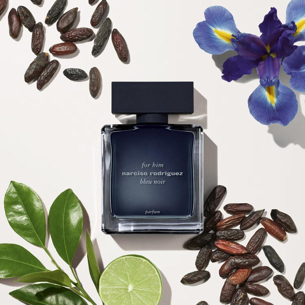 Mussab9188's tweet photo. عطر نارسيسو رودريقز بلو نوار بارفيوم
على خط عطور السوسن ، العطر جمييل 💙 https://t.co/pyYOofs1SX