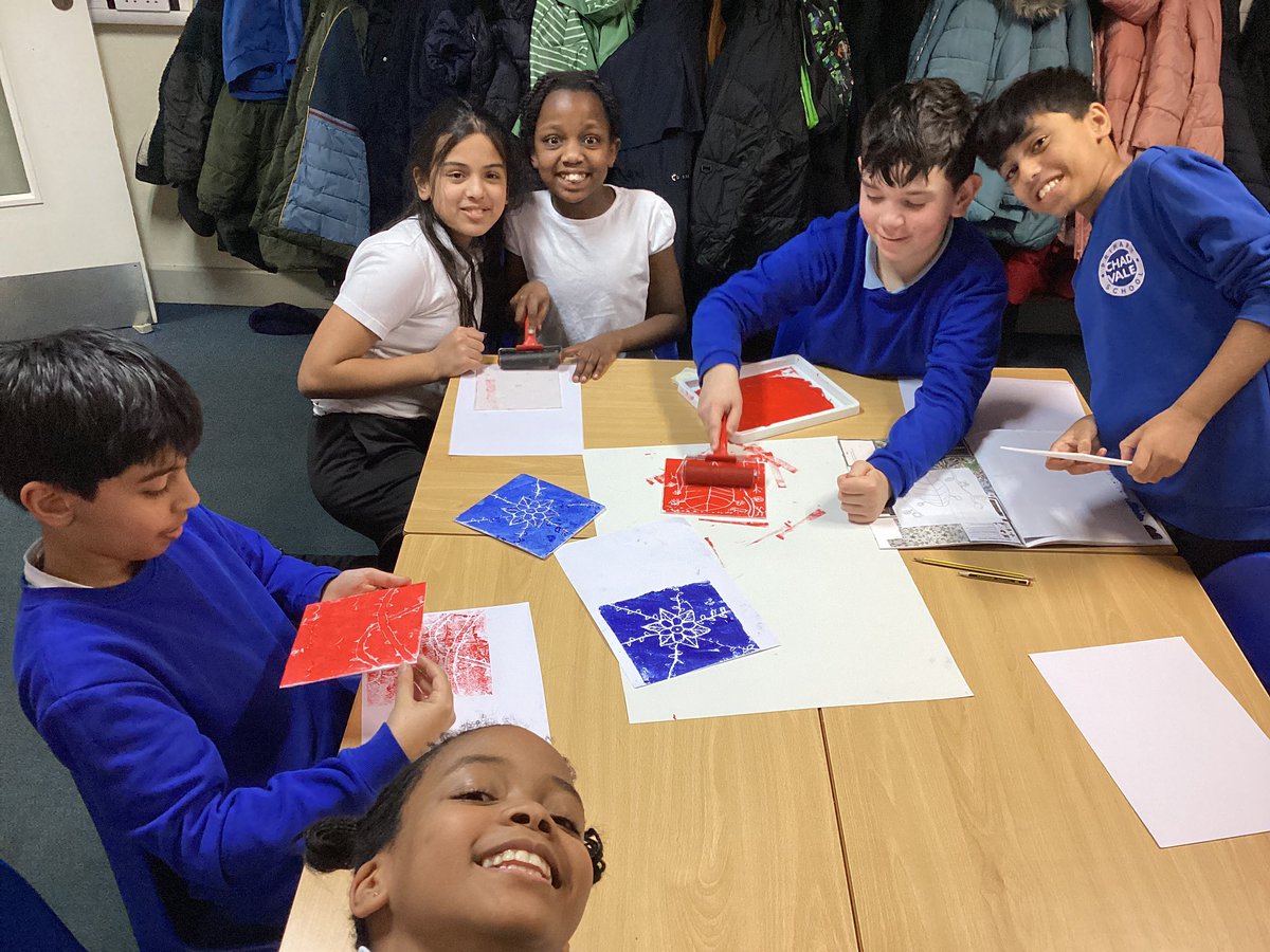 chadvaleprimary's tweet photo. #CVCutts #CVArts We’ve had fun printing this afternoon! https://t.co/dMI7eDh9nO