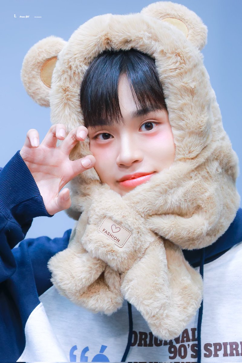 Daehwicom's tweet image. 대휘야 생일축하해🫶👼💖

#이대휘 #AB6IX #DAEHWI 
#대휘생일맞이_새해복이굴러와요
#HappyDaehwiDay