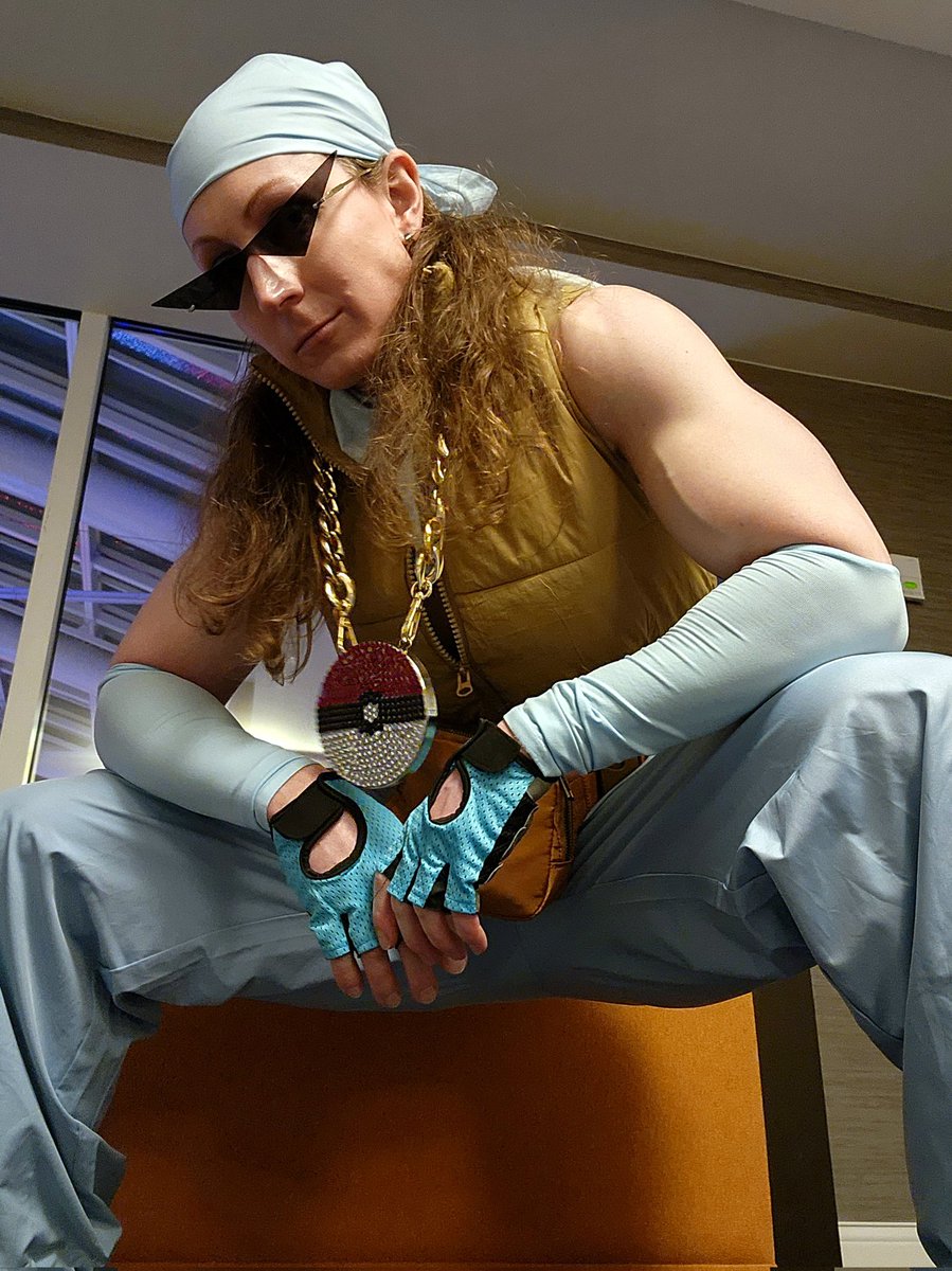 RealMacW's tweet image. Squirtle Squad at MAGFest. New favorite cosplay.