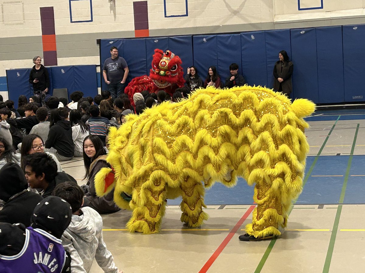 TDSB_HenryKelseySrPS (@tdsb_kelseysrps) on Twitter photo Happening now! Lion Dance with former students and the <a href="/WushuProject/">Wushu Project</a> Thank you, Ash and team! Happy Lunar New Year everyone! <a href="/mgala19/">Monday Gala, PhD</a> <a href="/tdsb/">Toronto District School Board</a> <a href="/TDSBDirector/">Clayton La Touche</a> <a href="/NicoleMillerEDU/">Nicole Miller, EdD</a> <a href="/TDSB_MHWB/">TDSB Well-Being</a> <a href="/tdsbChineseHM/">TDSB Chinese Heritage Month</a> Happening now! Lion Dance with former students and the <a href="/WushuProject/">Wushu Project</a> Thank you, Ash and team! Happy Lunar New Year everyone! <a href="/mgala19/">Monday Gala, PhD</a> <a href="/tdsb/">Toronto District School Board</a> <a href="/TDSBDirector/">Clayton La Touche</a> <a href="/NicoleMillerEDU/">Nicole Miller, EdD</a> <a href="/TDSB_MHWB/">TDSB Well-Being</a> <a href="/tdsbChineseHM/">TDSB Chinese Heritage Month</a>