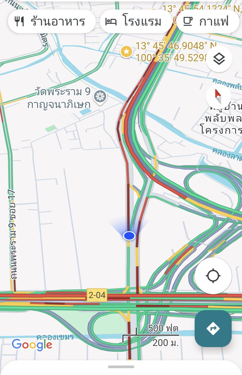 sweety2vivi's tweet photo. 17.57 น. ถ.ประดิษฐมนูธรรมขาออก จากแยกพระราม9มุ่งหน้ารามอินทรารถมากเต็มพื้นที่ หยุดนิ่งนาน ท้ายแถวแยกพระราม9 https://t.co/n24AV5IQDg
