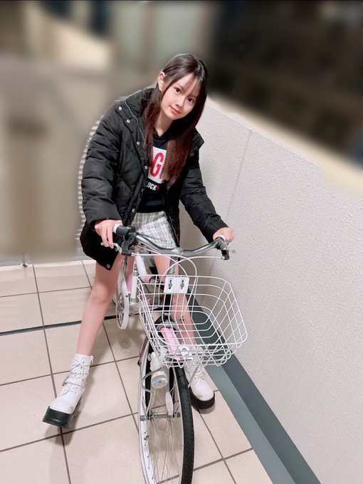 Twitterのコスプレ画像31