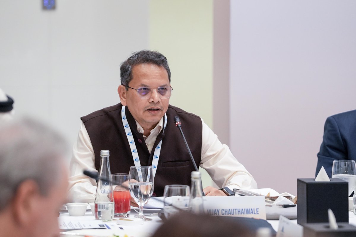 raisinadialogue's tweet image. New #alliances and #partnerships can help create a new #deterrence architecture, turning potential adversaries into security partners by involving them in collective #security, and strengthening overall security in the #ArabianSea.

#RaisinaMiddleEast