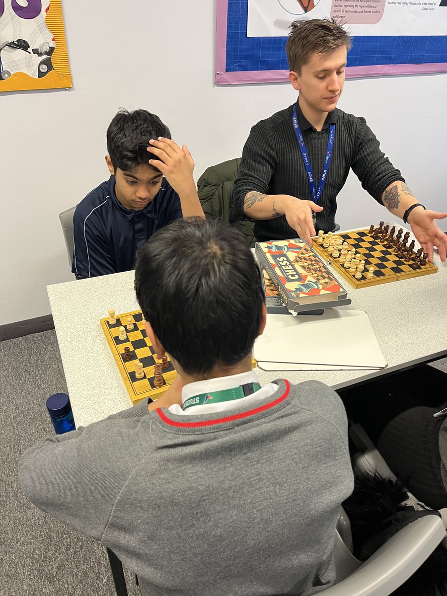 gorse_ruth's tweet photo. 📣 Check out the concentration on these faces! These fantastic students attend chess club every week and are upping their game each week! ♟️😍 #daretoachieve #chess #challenge #brainache https://t.co/Tweax5rW35