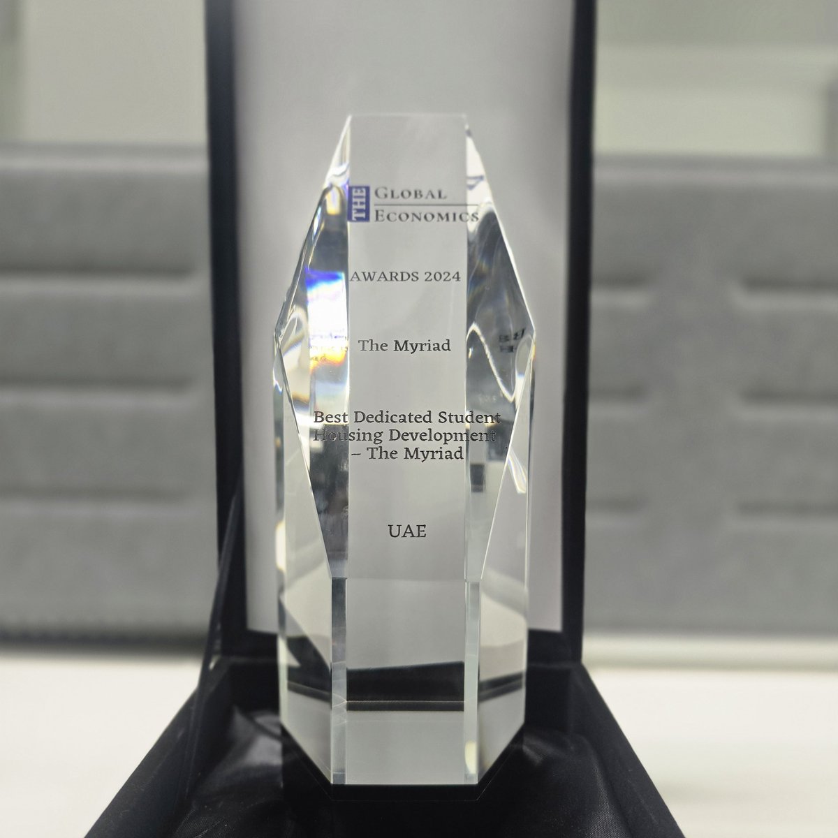 TheMyriadMuscat's tweet photo. 🏆✨ بفخر، ذا ميرياد يفوز بجائزة أفضل تطوير لسكن الطلاب ضمن جوائز The Global Economics 2024! 🏡🎉

شكرًا لفريقنا وشركائنا على جعل هذا الإنجاز ممكنًا. نحو مزيد من التميز في 2025! 🌍🙌

#ذا_ميرياد #جوائز_الاقتصاد_العالمي #سكن_الطلاب #التميز #2024 https://t.co/lSHbIzaDSF