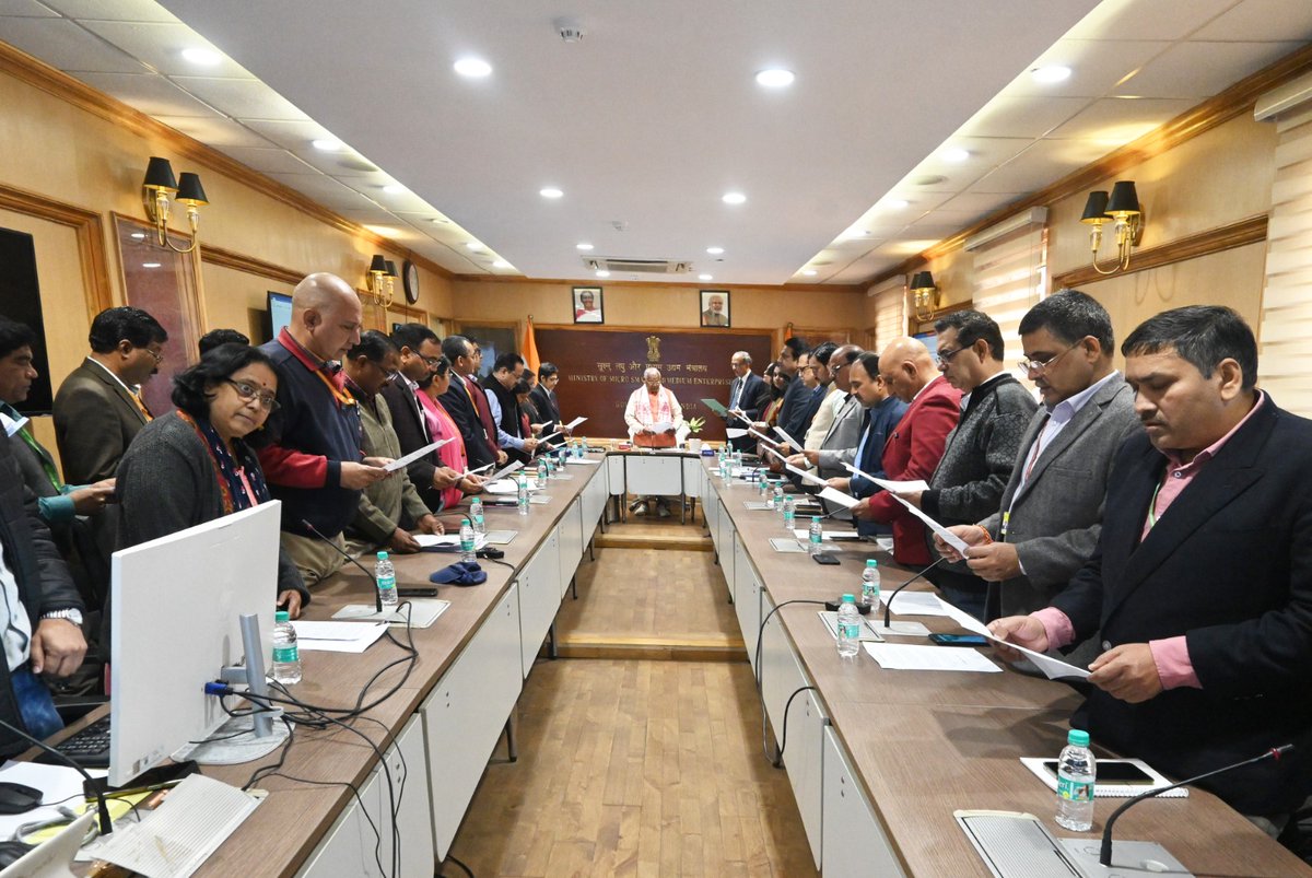 minmsme's tweet photo. Union Minister (MSME), @jitanrmanjhi administered a pledge on ‘TB Mukt Bharat’ to various employees of the Ministry of MSME in Udyog Bhavan today. The campaign runs from December 3rd, 2024, to March 24th, 2025. He stated that the Ministry of MSME will provide support for such initiatives. He also stressed that there is a need to focus on factors like clean environments and habitation, nutritious food, and also a need to address the hesitation of people in taking treatment for TB, especially in rural areas. He wished this endeavor a great success. The pledge was taken by the senior officers of MSME, KVIC, NSIC, Coir Board, ni-msme, MGIRI, and the field offices under DC (MSME).

#MSME #MSMEs