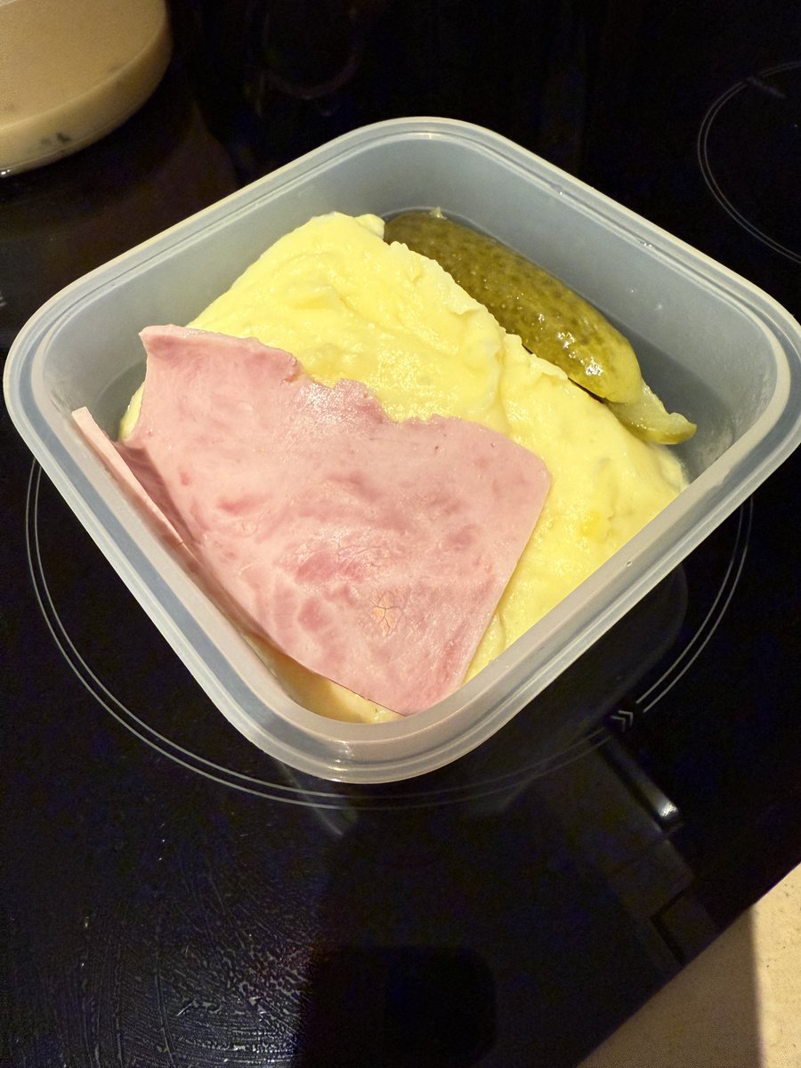 Ⓜ️atesola🐦⬛ tweet media