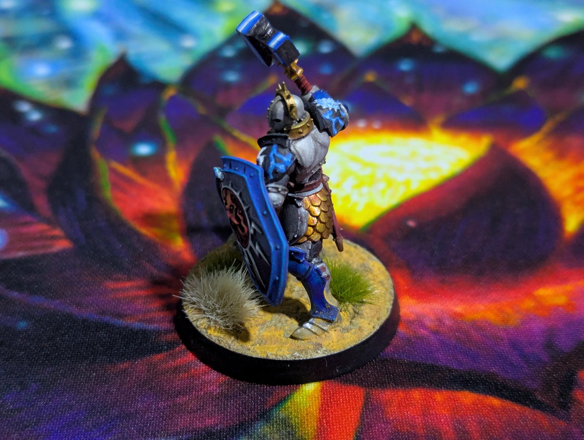NeoDFL's tweet photo. Ya he terminado la Stormcast, esta vez he intentado hacer un terreno más desértico.

No queda mal, aunque no me apasiona demasiado, pero ya está hecha así que no me voy a romper mucho la cabeza con esto.

Así doy por finalizada mi quinta mini. https://t.co/WrCK7ks50f