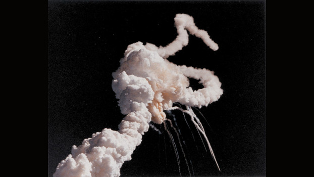 Historykon's tweet photo. Tego dnia 1986 roku 73 sekundy po starcie doszło do eksplozji wahadłowca Challenger, w wyniku której cała siedmioosobowa załoga misji STS-51-L poniosła śmierć

Całość przeczytasz tutaj - https://t.co/uXHdCXXJGo https://t.co/yb2C0pYMj1